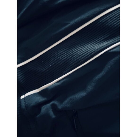 ATHLETA Pull-up Pants Navy Blue White Stripe Casual Travel Workout Size 8 - Picture 12 of 12